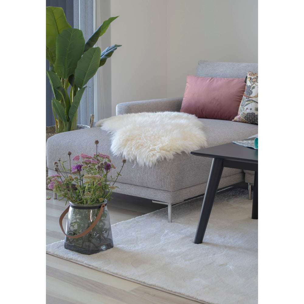 LoLa lamsvacht, ivoren lamsvacht 50x85cm detailfoto