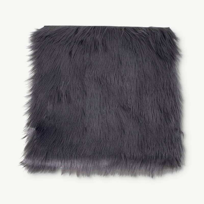 LASKI vierkant kunst Lamsvacht kussen, 40x40 cm vooraanzicht