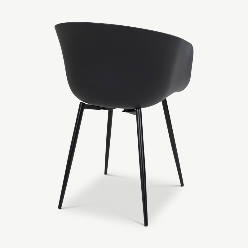 Ronda eetkamerstoel, zwart PP met stalen zwart onderstel schuinaanzicht