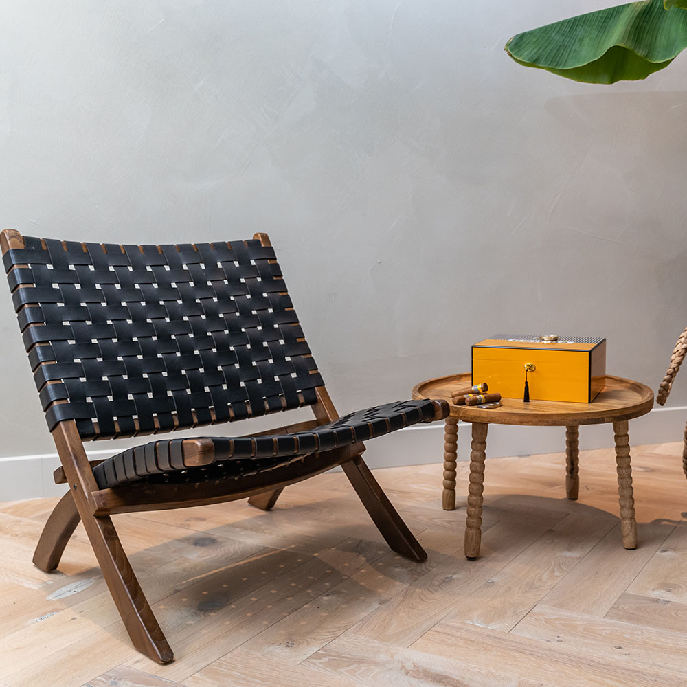 Jammu salontafel, natuurlijk mangohout detailfoto